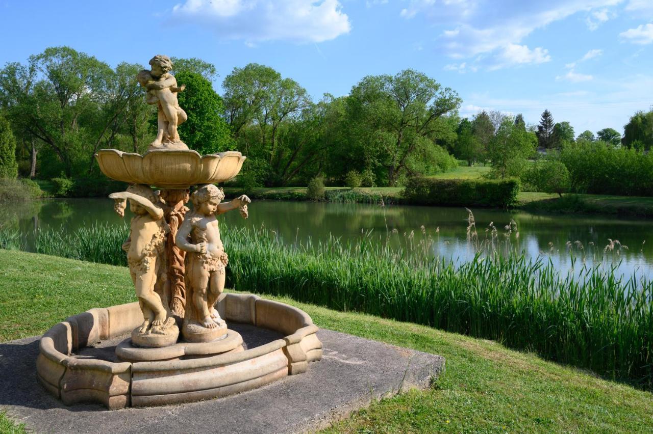 Domaine De Lardoisiere Hotell Château-Salins Exteriör bild